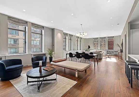 3rd image of 252 7th Ave APT 6I