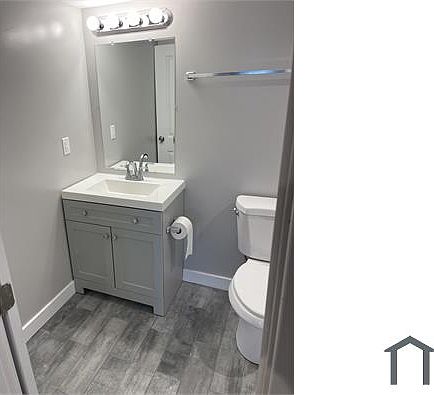 5th image of 2920 Yorkway