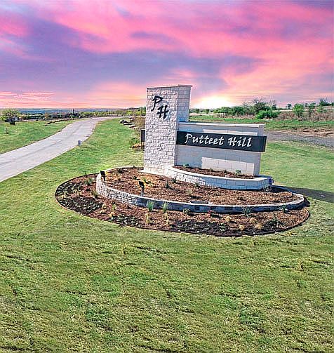 1st image of 300 Elliott Ct