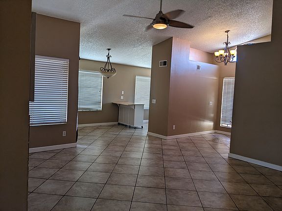 4th image of 4293 W Park Ave
