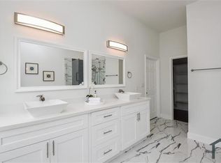 2116 Oatfield Dr, Houston, TX 77018