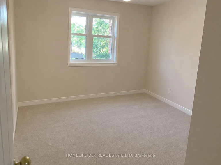 21 Liston Ave #404 — Photo 7