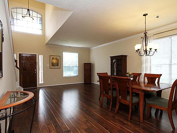 2nd image of 6509 Acorn Ct