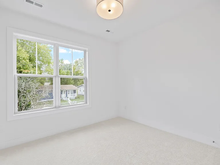 504 1/2 Cheatwood Ave — Photo 25