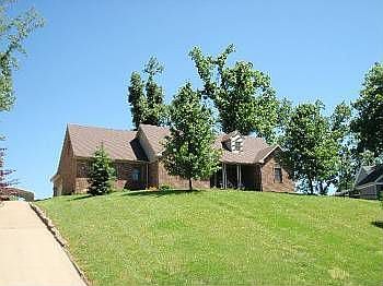 1st image of 3566 Oaklane Dr
