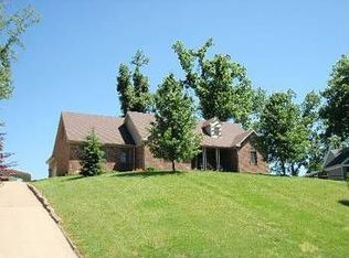 3566 Oaklane Dr, Philpot, KY 42366
