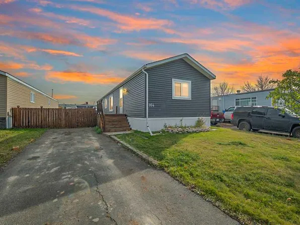 164 NW Caouette Cres, Wood Buffalo, AB T9K 2H5