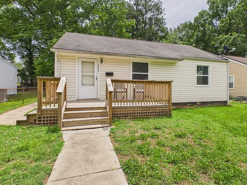 2603 Houston Ave Photo 1