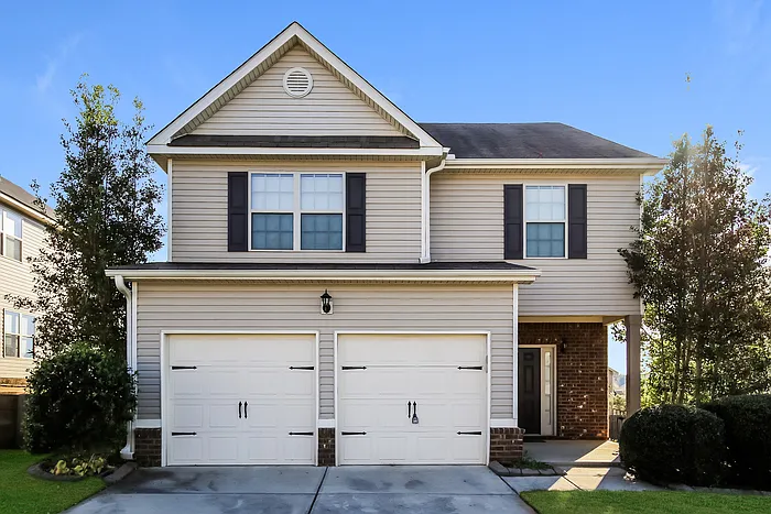 465 Lory Ln — Photo 1