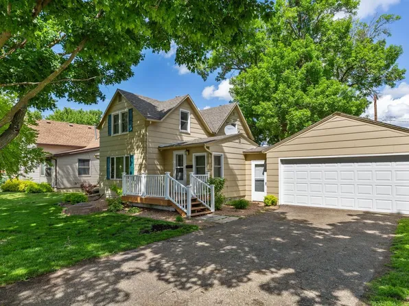 708 Broadway St, Hartland, MN 56042