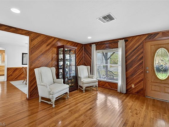 2nd image of 3790 Goggin Rd