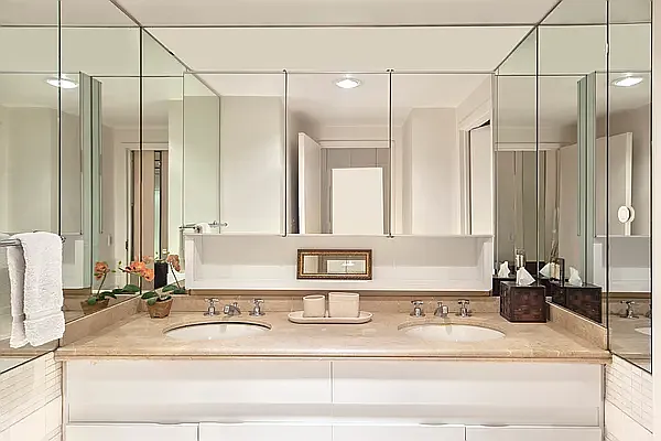 Rented by Compass | media 10