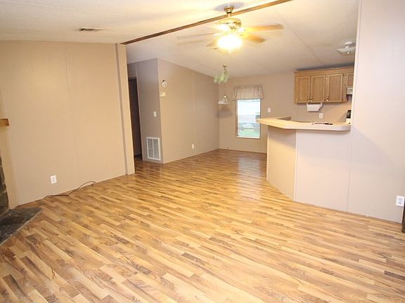 5th image of 9040 133rd Ln