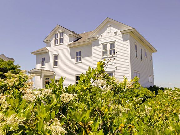 4th image of 605 Carousel Place Cpe