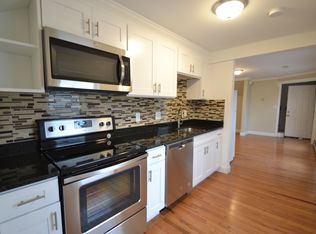 23 4th St #3, Medford, MA 02155