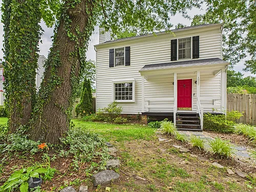 1917 Millsap Ln Photo 1