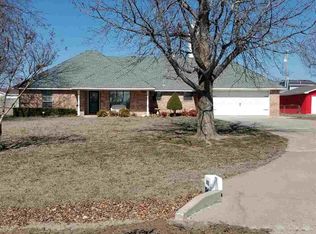 303 E Cole Ave, Fletcher, OK 73541