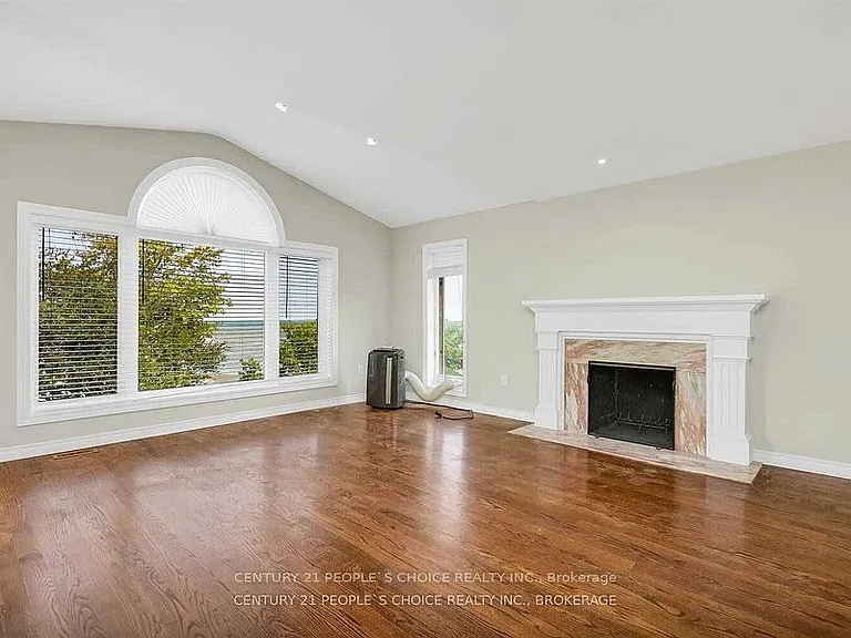 3242 Shelburne Pl — Photo 18