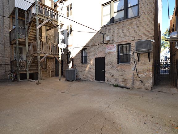 4th image of 4546 N Western Ave #4546PKG-1/2