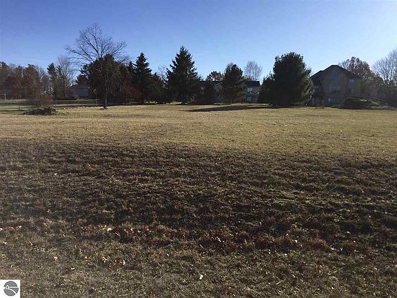 2nd image of 3864 Kennedy Pl