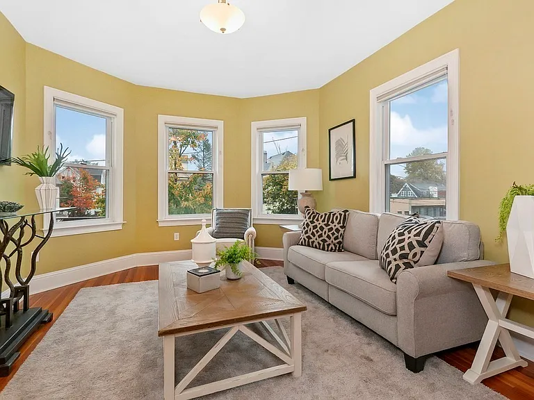 10 Marlboro St #2 — Photo 2