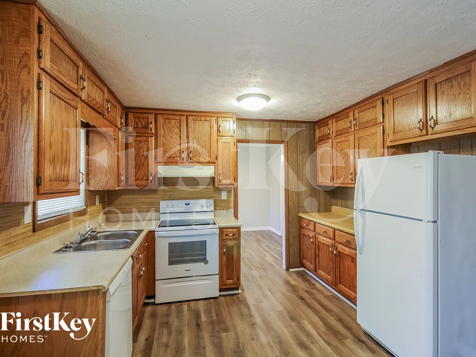 4 bed, 2.5 bath, 1536 sqft, $1,945 — Photo 4