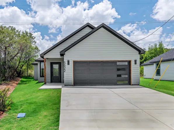 5622 Van Horn Dr, Granbury, TX 76048
