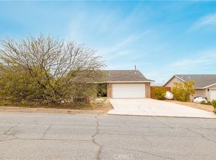 6592 Ivanpah Ave, Twentynine Palms, CA 92277