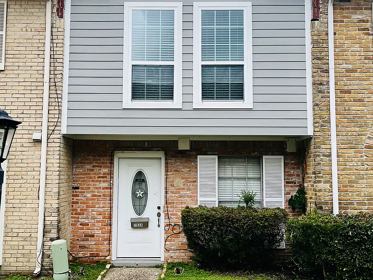 7934 Leonora St — Photo 14