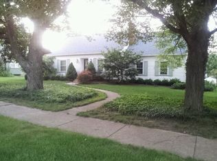 2194 Lyon Blvd, Poland, OH 44514