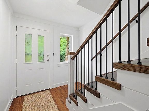 3rd image of 215 Madill Rd #5