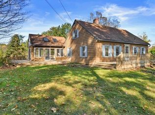 395 Churchill St, Pittsfield, MA 01201