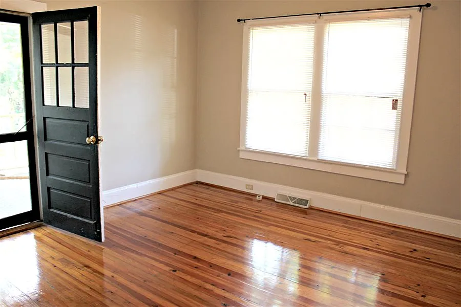 2 bed, 1.0 bath, 1000 sqft, $1,450 — Photo 3