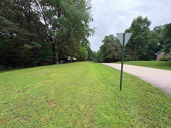 3rd image of 860 S Carol Dr E