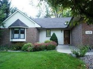 3401 Oakmont Dr, Lansing, MI