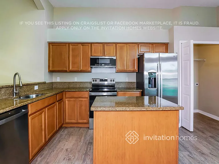586 Coral Trace Blvd — Photo 6