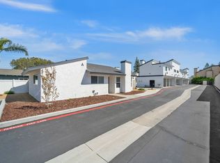 Hamilton Courtyard Apartments, Costa Mesa, CA 92627
