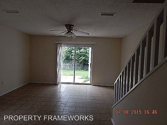 3rd image of 417 Hollywood Blvd NW #F