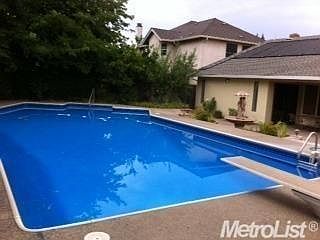 3rd image of 224 River Oaks Dr