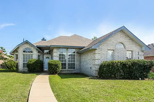 1211 Old Knoll Dr Photo 1