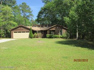 523 Lightwood Ln, Shallotte, NC 28470