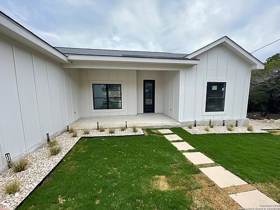 5th image of 259 Magnolia Meadows