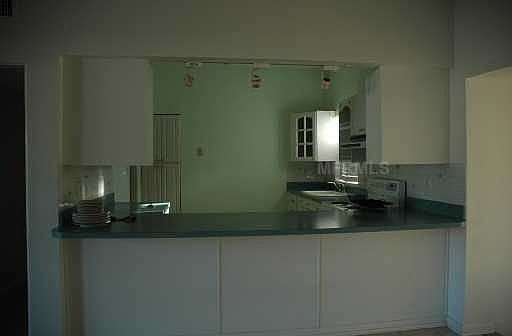 3rd image of 10 N Oxalis Dr
