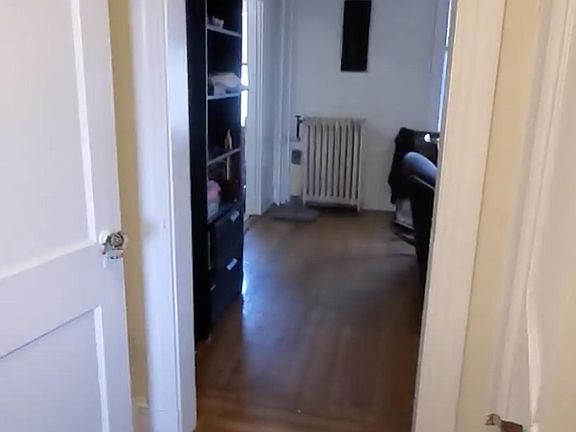 3rd image of 1615 Commonwealth Ave #106