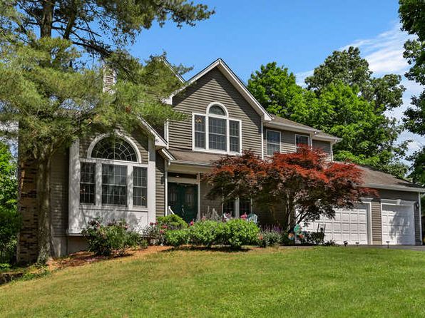 1 Cobble Ln