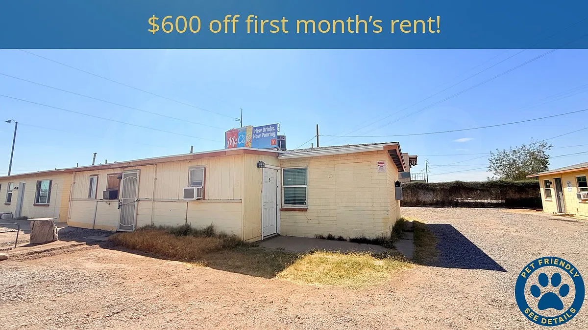 1 bed, 1.0 bath, 650 sqft, $729 — Photo 1