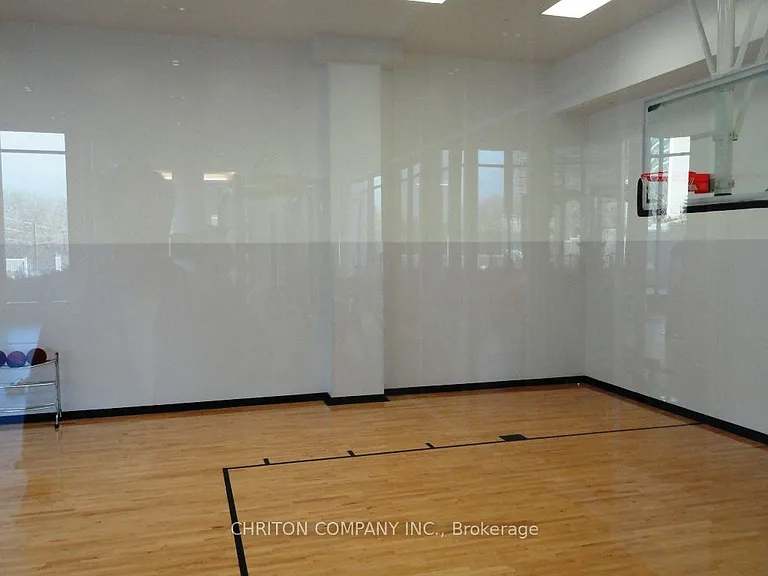 90 Park Lawn Rd #505 — Photo 7