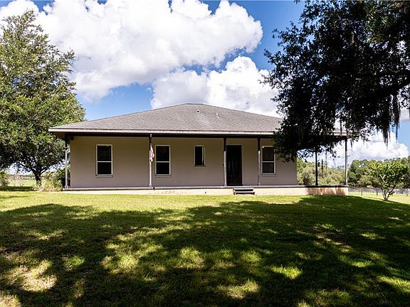 2nd image of 10135 SE 144th Pl