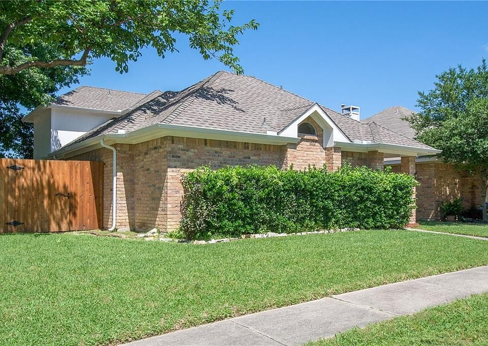 1st image of 2806 Prescott Dr