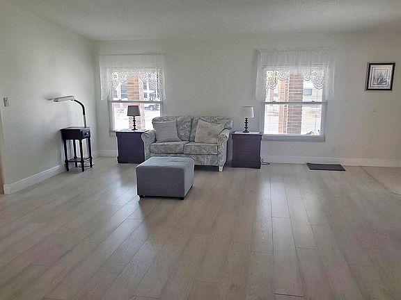 3rd image of 19608 Woodfield Cir #119